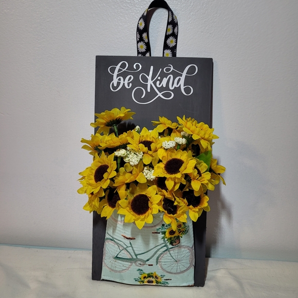 Sunflower Wall Hanging Decor - Picture 1 of 5